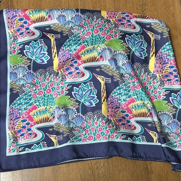 NWT J. McLaughlin Gemma Paradis Scarf - Picture 4 of 4